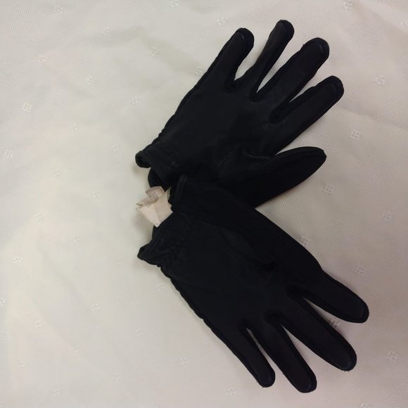 First Gear Gloves - Picture 2 of 4